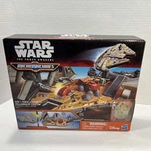 Star Wars The Force Awakens Micro Machines Millennium Falcon Playset New - Picture 1 of 6