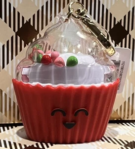 Bath & and Body Works PocketBAC BAC Holder Christmas Cupcake Sweet Treat Shaker - Picture 1 of 4