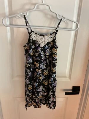Justice - Spaghetti Strap Sleeveless Top - Black Floral - Girls Size 10 - Image 1 of 4