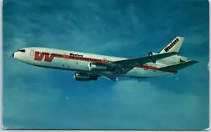Western Airlines DC-10 SPACESHIP airplane - Postcard - Picture 1 of 2