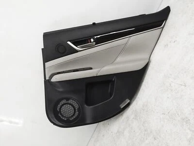 Lexus GS350 2013 panel interior de puerta para pasajero trasero - el artículo tiene 2 cortes Foto 1 de 4