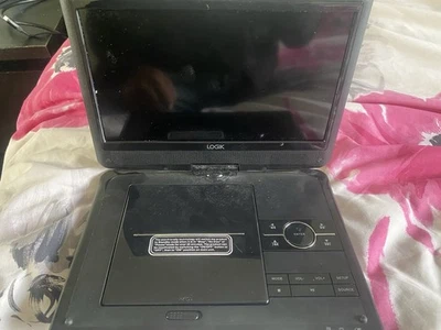 Logik Portable DVD Player 10 inch Swivel Screen - Image 1 of 4