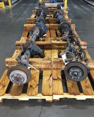 2007 2008 Chevrolet Tahoe Rear Axle Assembly 3.73 Ratio 148k OEM - Изображение 1 из 3