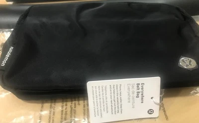 Bolsa de cinto Lululemon Everywhere 1L preta - Nova com etiquetas - Imagem 1 de 4