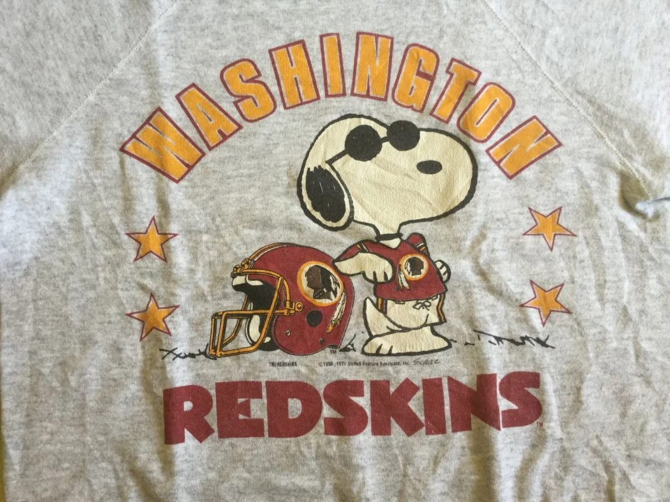 Camiseta manga curta NFL Washington Redskins Peanuts design raro vintage HN1747 - Imagem 1 de 1