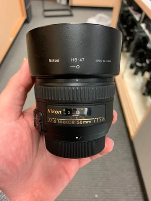Nikon AF-S FX NIKKOR 50mm F/1.4G Prime F-Mount Lens W/HOOD - Image 1 of 4