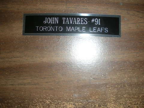 JOHN TAVARES (MAPLE LEAFS) NAMEPLATE FOR SIGNED PUCK DISPLAY/JERSEY CASE/PHOTO Cover