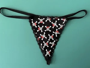 Mujeres PIRATA Halloween Disfraz Calavera Huesos Cruzados Tanga Sexy Ropa Interior - Imagen 1 de 1