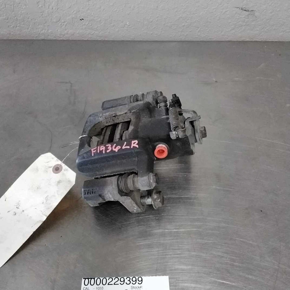 Caliper CHRYSLER TOWN CNTRY Left 08 09 10 11 12 13 14 15 16 Foto 1 de 1
