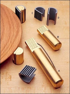 Veritas Round Bench Dogs & Pups & Muzzles Solid Brass Rods - Picture 1 of 12