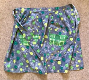 1960’s Apron - Picture 1 of 1