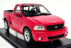 DNA 1/18 - Ford F-150 SVT Lightning 2003 Red Pickup Truck Resin Model (DAMAGED) - Picture 1 of 12