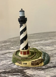 Harbour Lights Great Lighthouses Cape Hatteras NC #401 Vintage 1994 SBX0032 - Picture 1 of 5