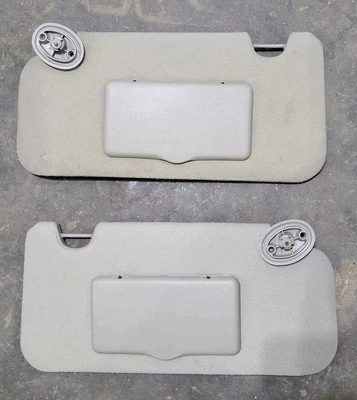 2002-2007 Saturn Vue Left & Right Side Sunvisor Sun Visor Shade Set Pair OEM Foto 1 de 4
