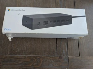Microsoft Surface Dock Modelo 1661 PF3-00005 Nuevo - Imagen 1 de 5