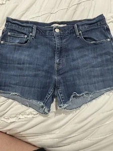 Levis 505 Shorts Womens 12 Blue Cutoffs Straight Mid Rise Dark Wash Ripped Denim - Picture 1 of 3