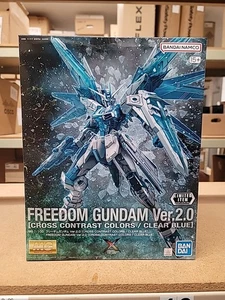 MG 1/100 Freedom Gundam Ver.2.0 [CROSS CONTRAST COLORS / Clear Blue] aus USA - Bild 1 von 15
