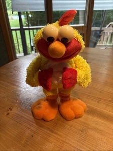 Vintage Chicken 2001 Dancing/Singing Elmo - Picture 1 of 8