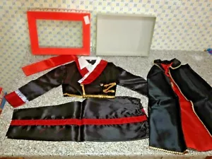 COSTUME DI CARNEVALE ZORRO SARTI MILANO MADE ITALY VINTAGE ANNI 70 ART.202 tg.3 - Foto 1 di 7