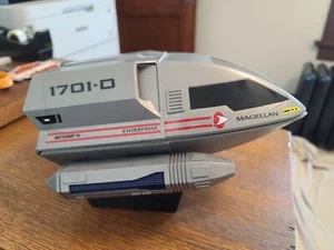 Star Trek The Next Generation Shuttlecraft Magellan CD Halter 1997 - Bild 1 von 8