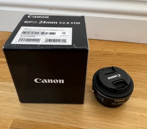 Canon EF-S Objektiv 24 mm f/2,8 STM für Canon – schwarz - Bild 1 von 3