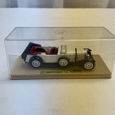 Solido 1: 43 白色 1928 梅赛德斯 SS — 第 1/4 张图片