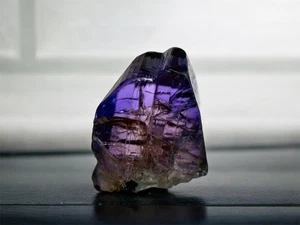 Fine Pleochoric Natural Tanzanite Crystal Rough Gemstone 9.64Carats Bi Color - Picture 1 of 4
