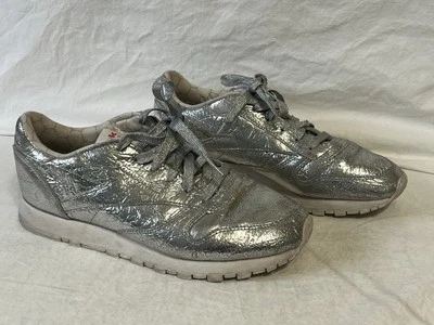 Zapatos para mujer Reebok Classics de cuero HD (plateado metálico/gris nevado) talla 8 Foto 1 de 4