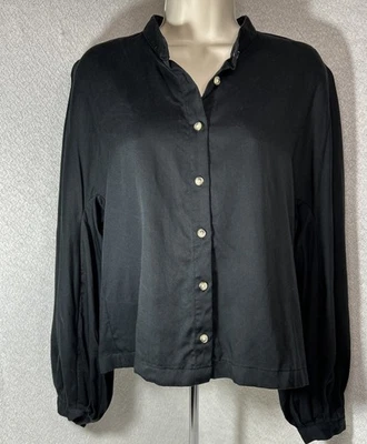Club Monaco Womens Sz L Black Button Up Bishops Sleeves Blouse 100% Lyocell - Image 1 of 4