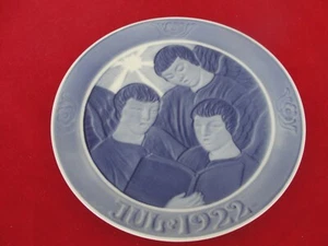 1922 ROYAL COPENHAGEN CHRISTMAS OLD PLATE 3 ANGEL SING - Picture 1 of 2
