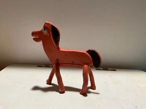 Vintage Pokey biegsame orange schwarz Vintage Spielzeug Figur - Bild 1 von 6