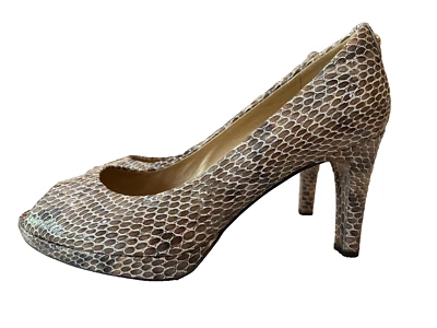 Stuart Weitzman Logo Plainfield Sea Crystal Mushroom Snake Skin Heels 6.5 Womens - Изображение 1 из 4