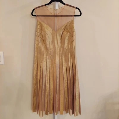 Vestido Adrianna Papell 14 Dorado Malla Metálica Escote Plisado Vacaciones Año Nuevo Foto 1 de 4