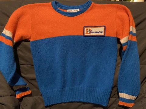Vintage Denver Broncos NFL Sportswear Sweater Child’s S(8-10) Cover