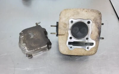 2006 06 Polaris 锯齿 200 气缸盖带凸轮轴 — 第 1/2 张图片