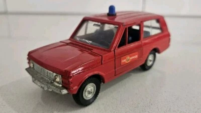 Dinky Toys 195 Range Rover Fire Service Vehicle Red Unboxed - Image 1 of 4