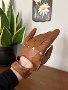 Vtg Moto Driving Gloves Saks Fifth Ave Leather Italy Soft Caramel Brown Sz 7.5 - Picture 1 of 7