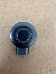 OEM 2013-2017 INFINITI JX35 QX60 REAR BUMPER PDC PARKING AID ASSIST SENSOR - Picture 1 of 4
