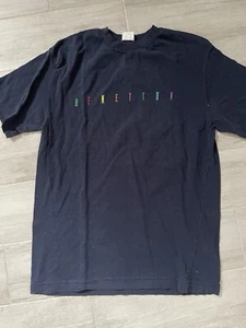 VTG Benetton Made In Italy Tshirt Embroidered Multicolor SpellOut Logo Size med - Picture 1 of 6