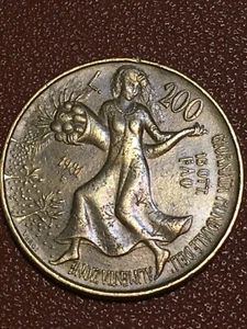 Italy Coin 200 Lire, 1981, World Food Day - Picture 1 of 2