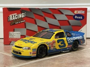1999 Dale Earnhardt Goodwrench Wrangler Chevrolet Monte Carlo RCCA NASCAR 1/24 - Picture 1 of 16