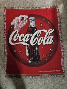 Coca Cola Decke Überwurf Gobelin Fransen ca. 45”x57” - Bild 1 von 5