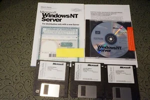 Microsoft Windows NT 4.0 4 Server 10 User with Keycode CD and 3.5" Floppies - Picture 1 of 2
