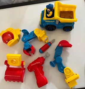 Large Bright Colors Build and Play Construction Set D101 - Picture 1 of 12