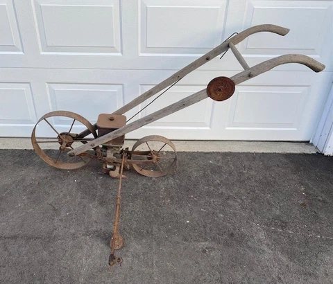 Antique Vintage Planet Jr 300 Seeder Barn Fresh & Complete Garden Tool Planter Cover