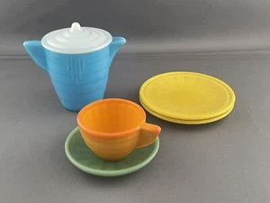 Vintage AKRO AGATE Children’s Tea Cup Pot With Lid Plates MIXED LOT - Picture 1 of 12
