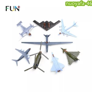 Modellino aereo militare assemblato 1/1448 Fish Eagle CH47 EF-2000 B-24D giocattolo - Foto 1 di 4