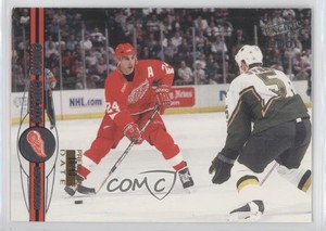 2000-01 Pacific Premiere Date /40 Chris Chelios #145 HOF