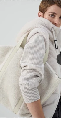 Nuevo con etiquetas Bolso Shopper Brunello Cucinelli Fleecy Lana Cachemira Monili Hecho en Italia 2 piezas Foto 1 de 4