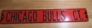 Letrero de calle Chicago Bulls Ct 36" x 6" calibre pesado metal vintage años 90 - Imagen 1 de 4